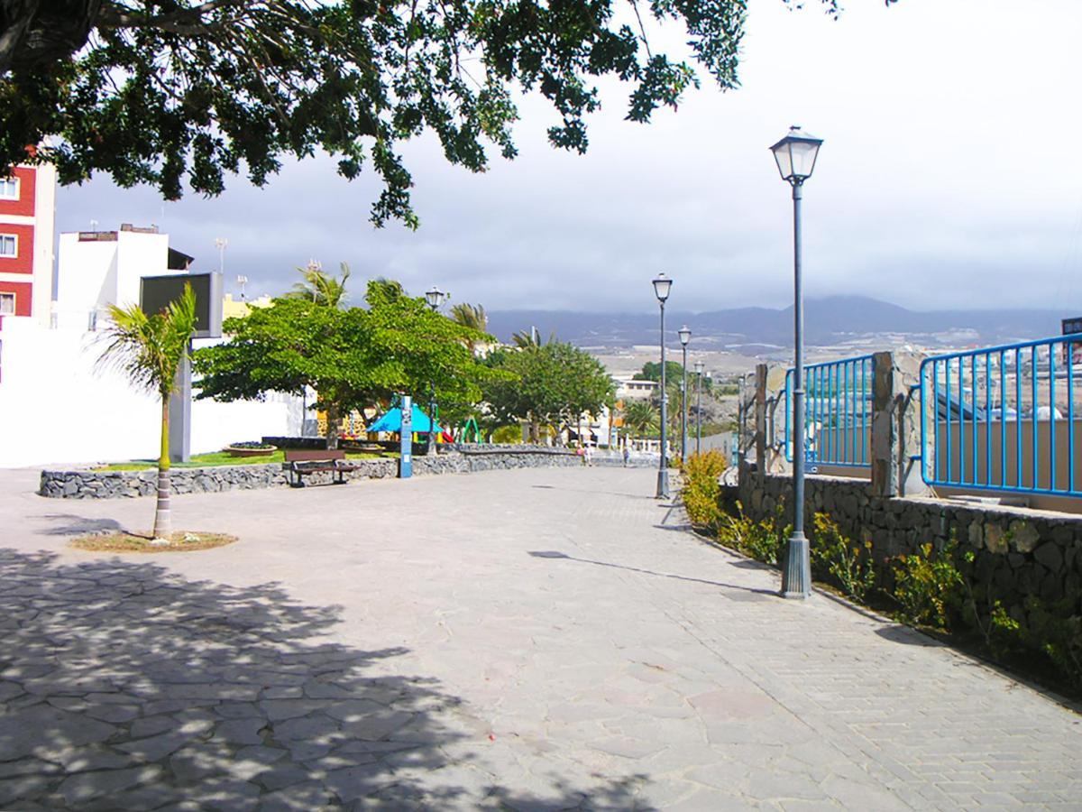 Playa San Juan In The 1St Line From The Beach Exteriör bild
