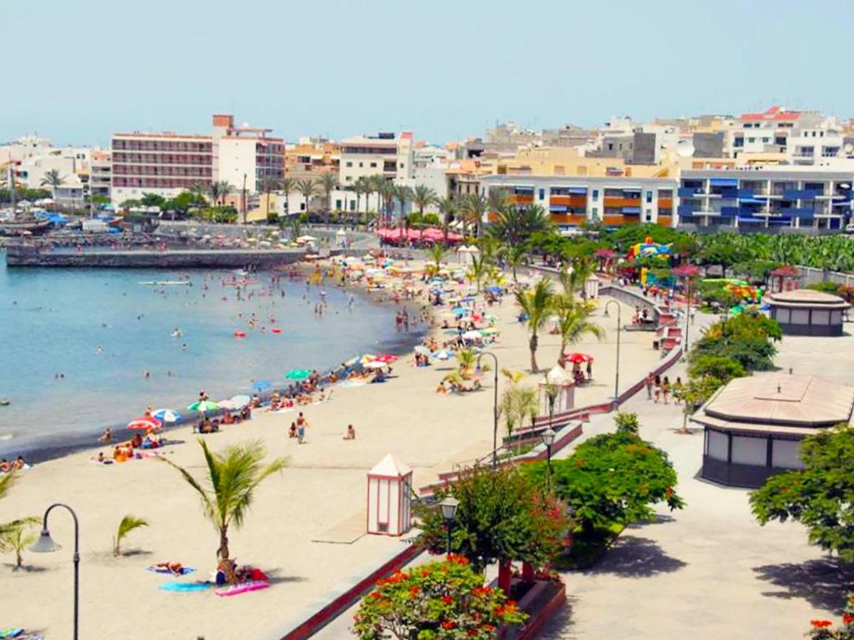 Playa San Juan In The 1St Line From The Beach Exteriör bild
